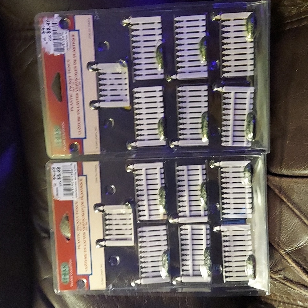 2 Lemax fences